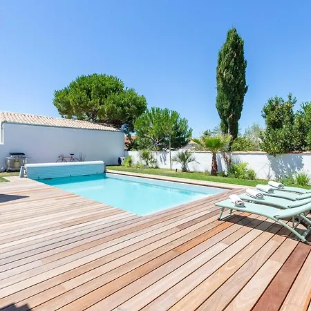 Magnifique Récente De Charme Avec Piscine Villa *